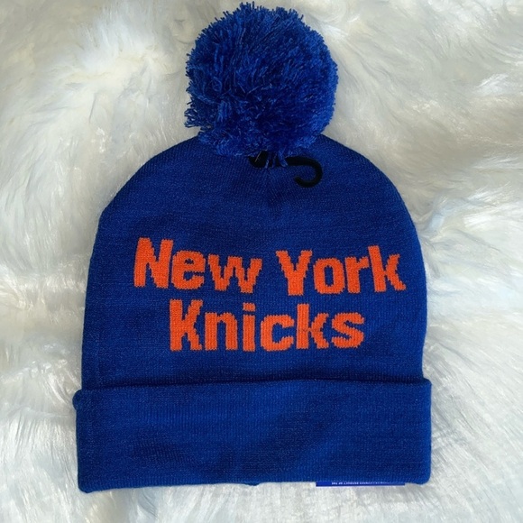 🆕 NBA NY Nicks Officially Licensed Beanie Pom Pom Ultra Game Blue Orange Hat - Picture 2 of 7